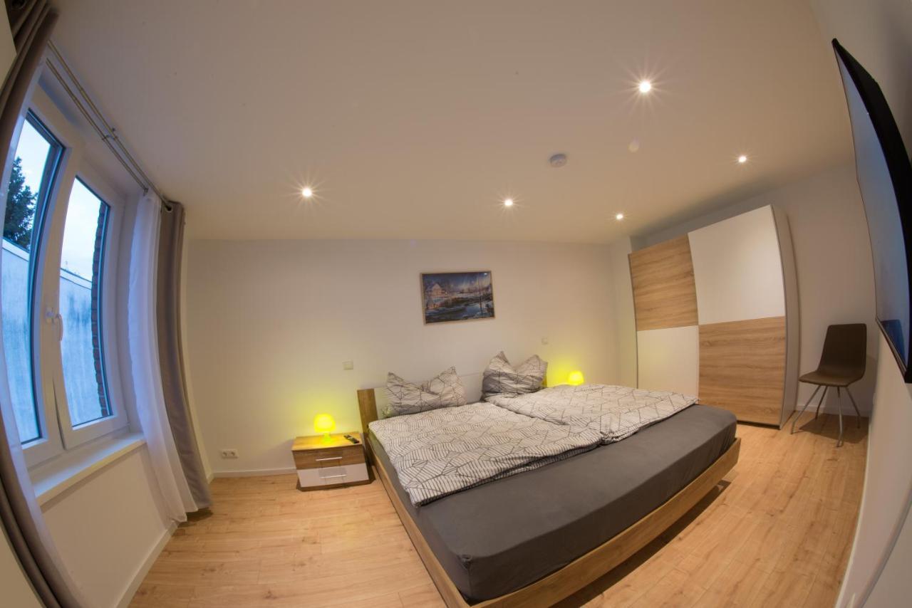 Schoene Ferienwohnung 54 M², Zentrumsnah, Kingbett Ерфурт Екстер'єр фото