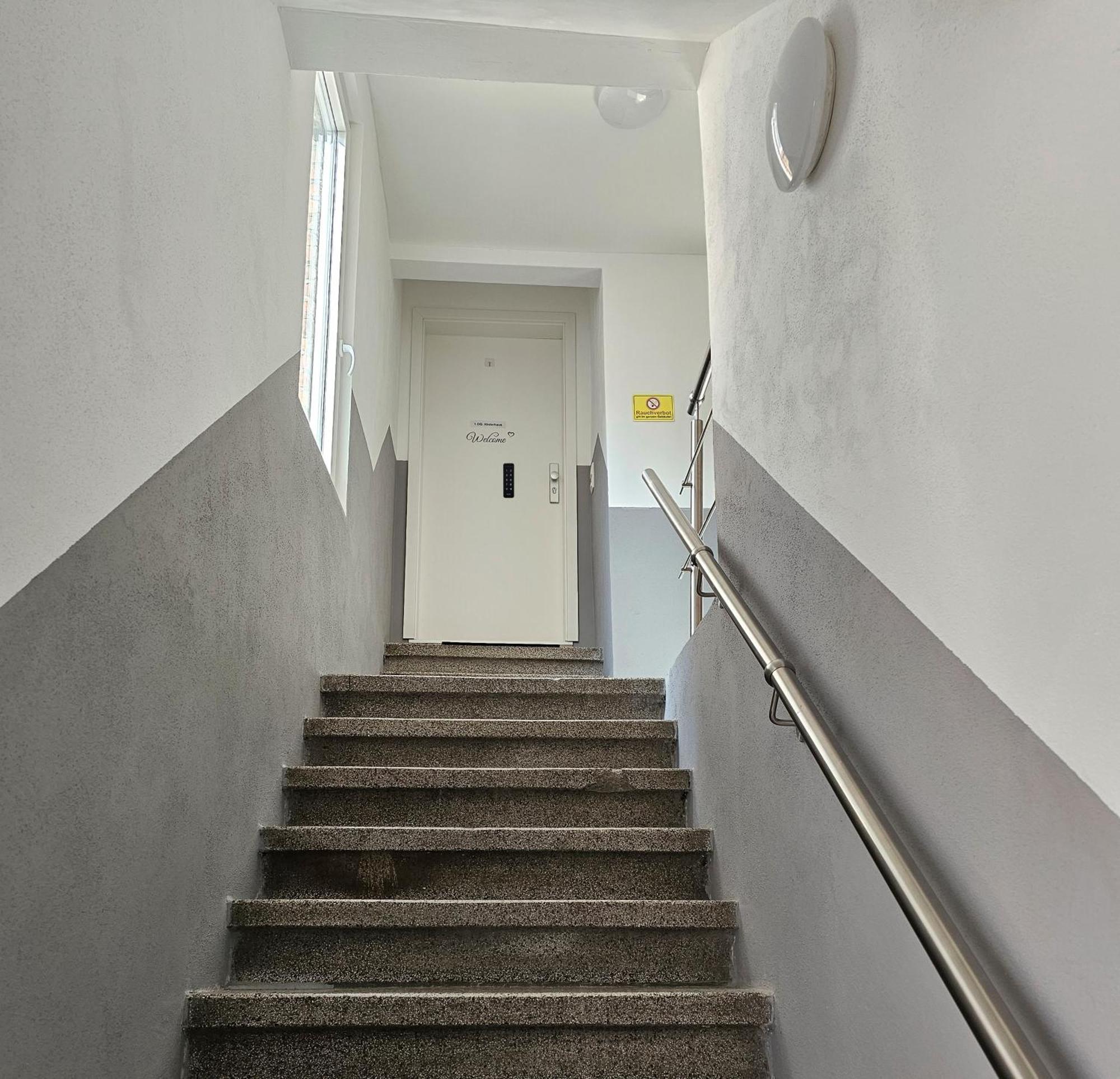 Schoene Ferienwohnung 54 M², Zentrumsnah, Kingbett Ерфурт Екстер'єр фото
